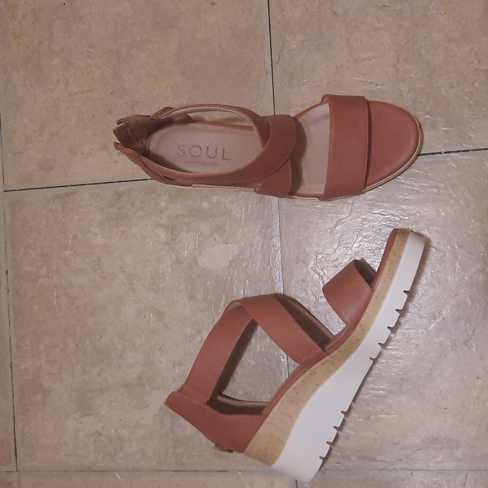 SOUL Naturalizer  Good Times wedge.